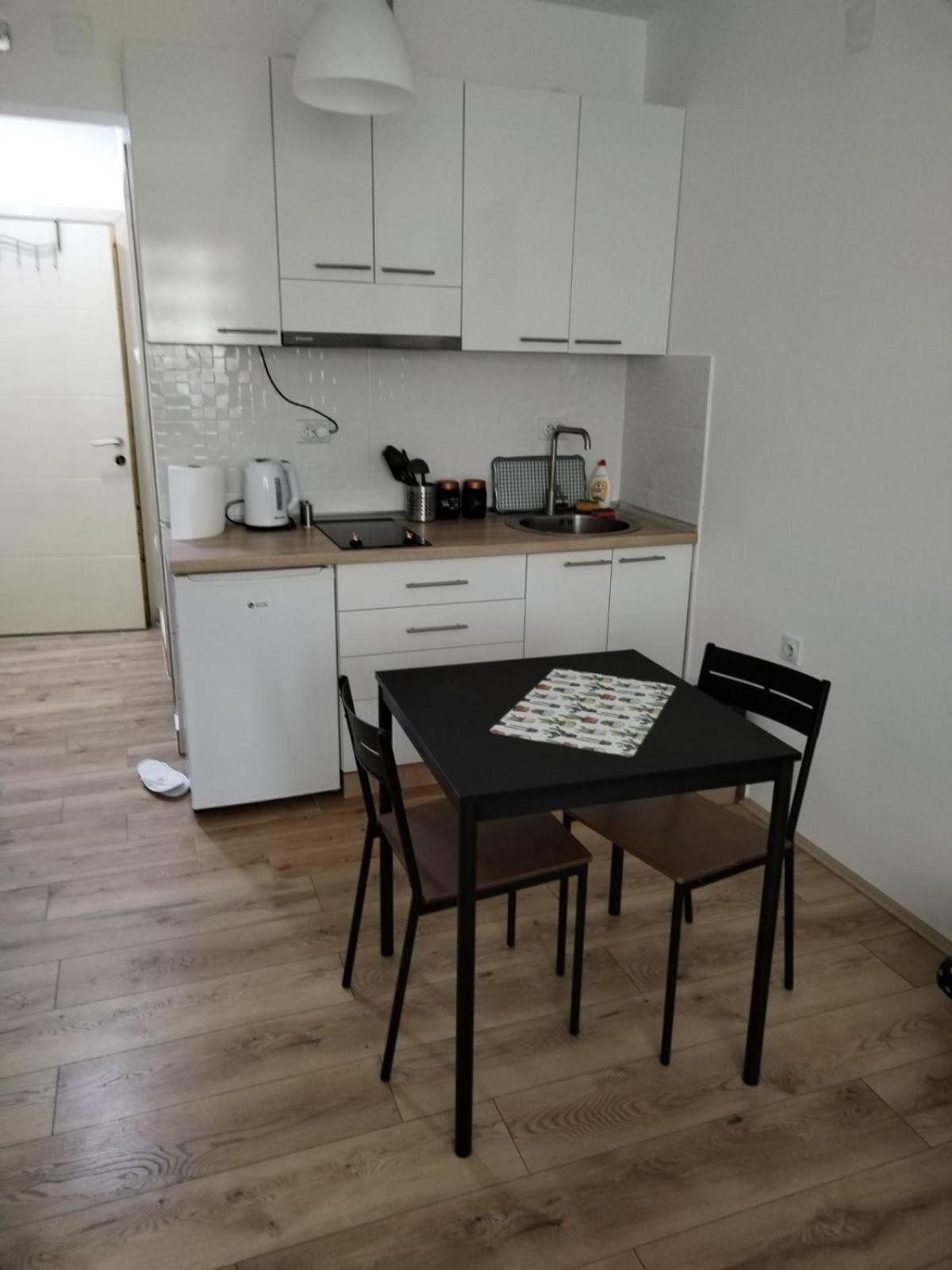 Ni V & V Studio Apartments חדר תמונה