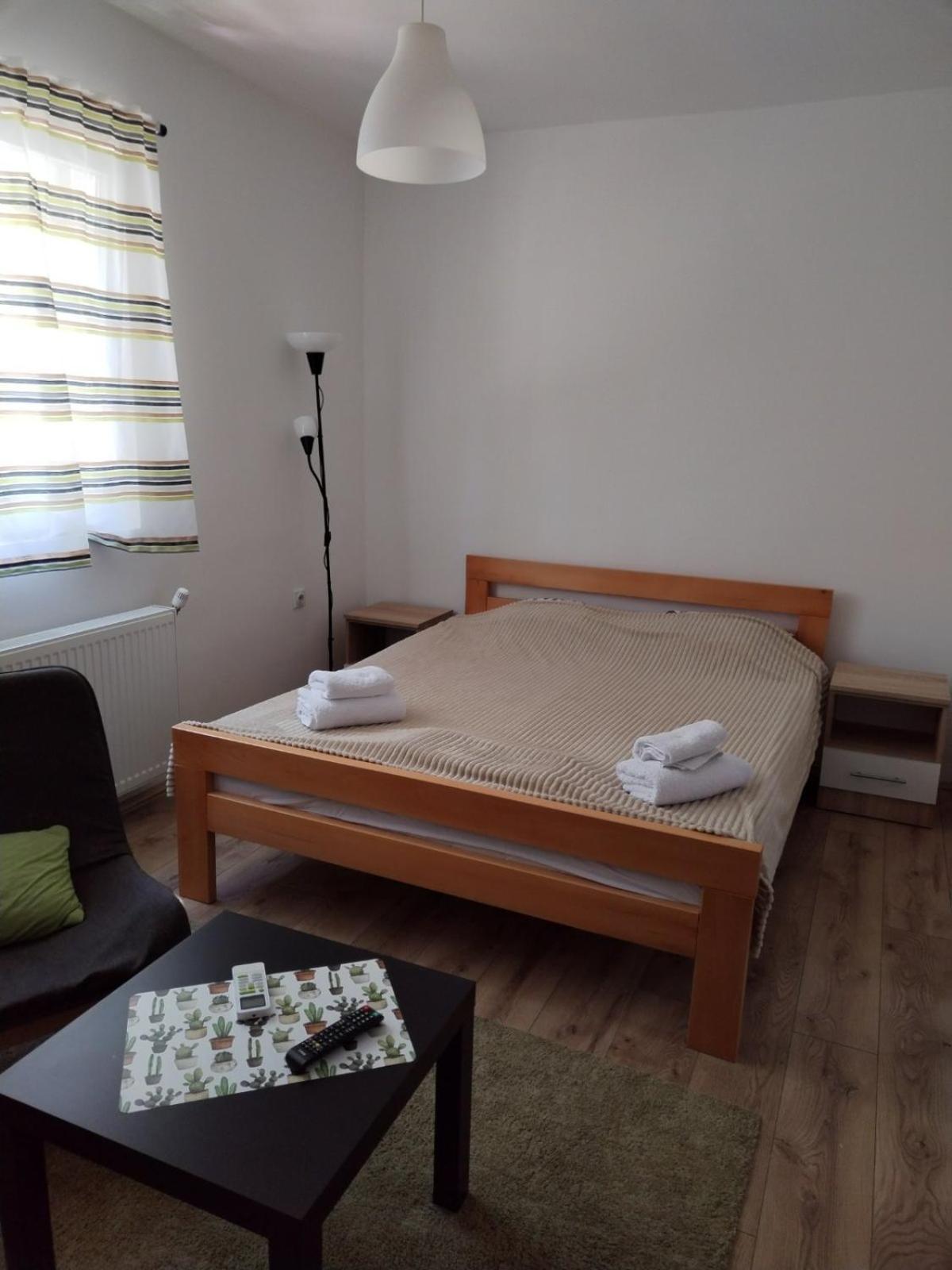 Ni V & V Studio Apartments חדר תמונה